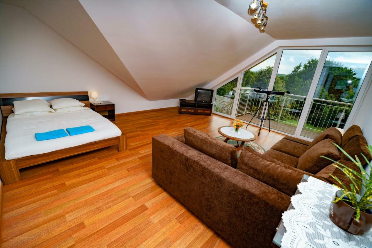 Isaan Ostrzyce Guest House Dış mekan fotoğraf